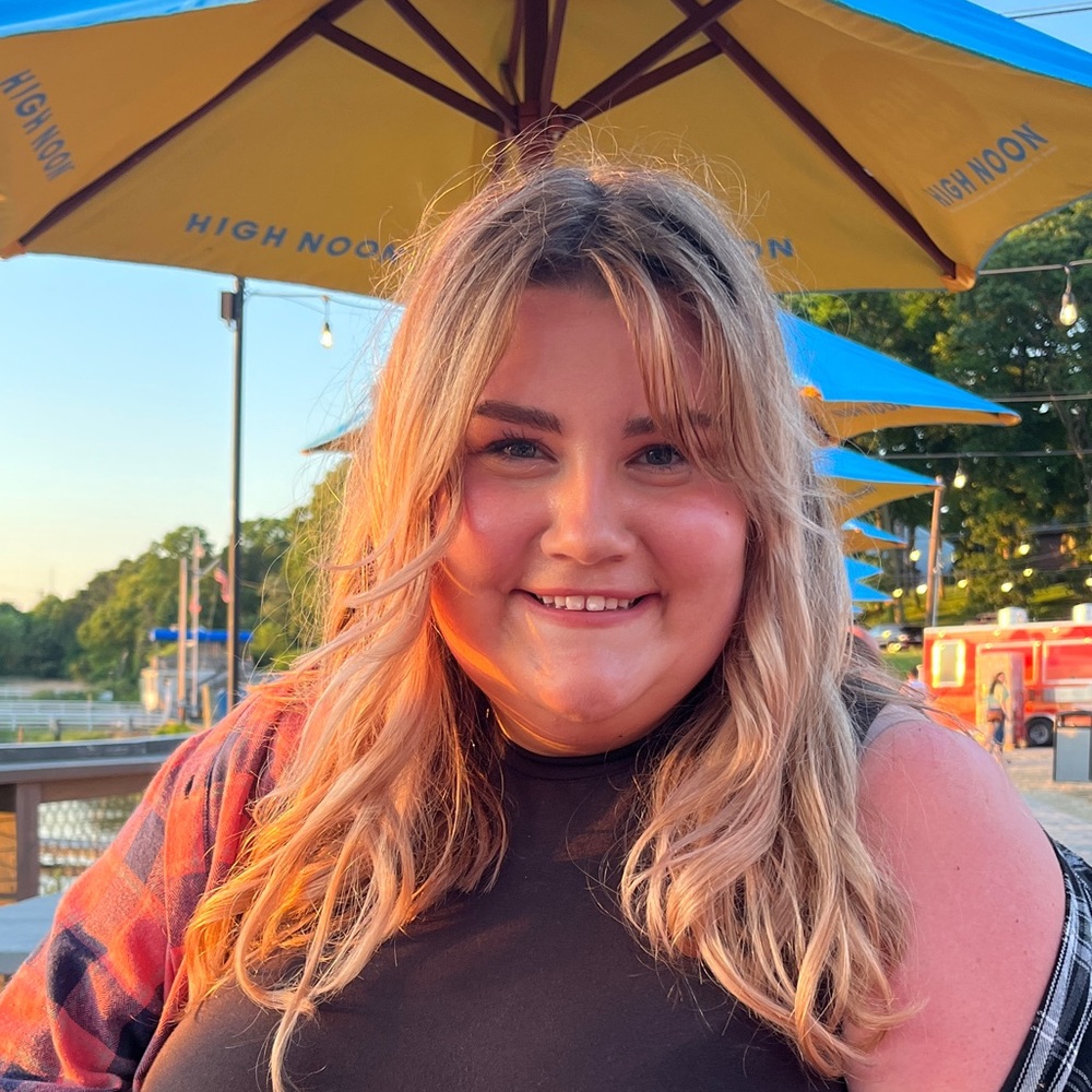 Meet your Posher, Cindy